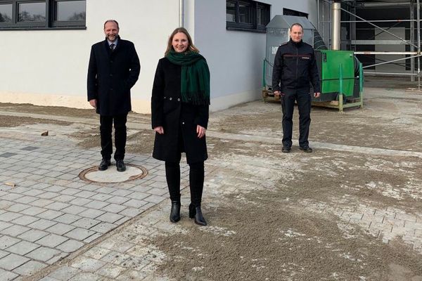 Sandra Boser informiert sich in der Gemeinde Schwanau – das neue Feuerwehrhaus steht im Mittelpunkt