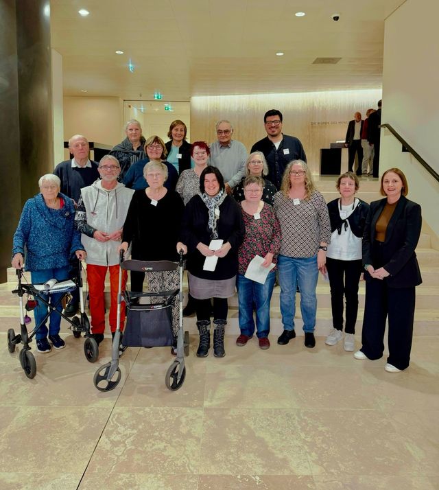 Caritasverband Lahr e.V. besuchte auf Einladung von Sandra Boser MdL den Landtag von Baden-Württemberg